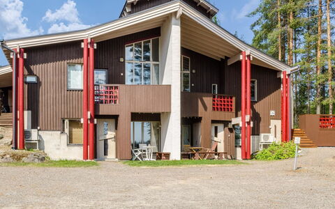 Hiisiranta E4: Balcon, Appartement, Ombre, Verre, Condominium, Balustrade, Porche, Daylighting, Plate-Forme, Mobilier De Jardin