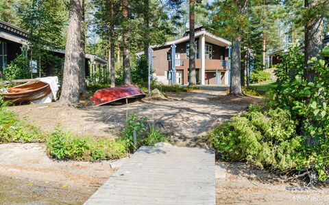 Hiisiranta E4: Bois, Chalet, Cabane En Rondins, Forêt, Cabanon, Batiments Jardin, Mélèze, Des Bois, Tache De Bois