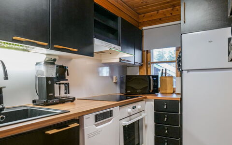 Kolin Vernetti 1: Appareil De Cuisine, Cuisine, Principaux Appliance, Comptoir, Bois, Cabinetry, Design Intérieur, Électroménager, Meubles, Sol