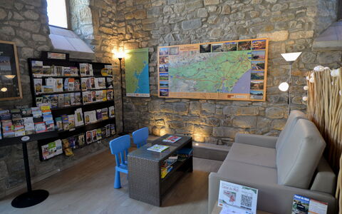Logement:&nbsp;Le Château De Jouarres (Hom111) 700.3