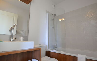 Logement:&nbsp;Le Château De Jouarres (Hom112) 700.4