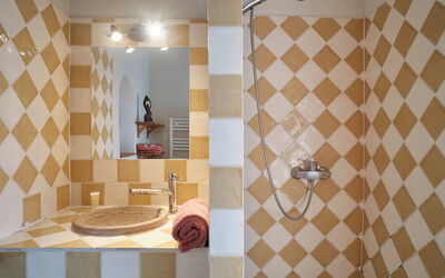 Logement:&nbsp;Giono 651.7