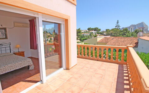 Palmira: Propriété, Bâtiment, Ciel, Bois, Plante, Design Intérieur, Sol, Immobilier, Chalet, Arbre