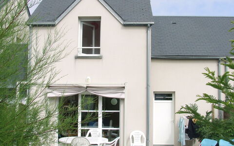 Oscar: Maison, Propriété, Domicile, Siding, Bâtiment, Immobilier, Chalet, Zone Résidentielle, Façade, Fenêtre