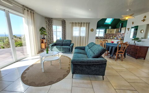 Cassiopée: Meubles, Sol, Design Intérieur, Sol, Canapé, Table, Plafond, Éclairage, Chaise, Salon