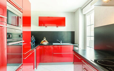 Villa Mor-Eol: Robinet, Cabinetry, Evier, Propriété, Évier, Comptoir, Luminaire Plomberie, Cuisine, Bâtiment, Design Intérieur
