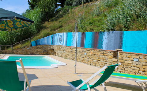 La Rovere: Propriété, Piscine, Loisir, Meubles, Balancelle, Mobilier De Jardin, Maison, Turquoise, Mur, Arrière-Cour