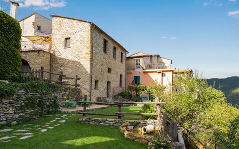 Ca' De Baudo L'Ameican (Tve150): Propriété, Paysage Naturel, Maison, Bâtiment, Ciel, Ville, Architecture, Village, Zone Rurale, Tourisme