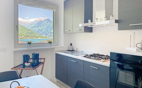 Titti (Gla133): Cuisine, Design Intérieur, Appareil De Cuisine, Principaux Appliance, Meubles, Pièce, Comptoir, Cabinetry, Électroménager, Evier