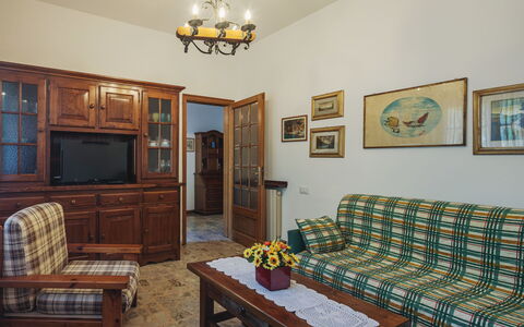 Barbara: Cadre, Meubles, Propriété, Table, Cabinetry, Bois, Éclairage, Maison, Design Intérieur, Sol