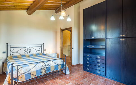 Casa Daniela (Gam310): Chambre, Pièce, Meubles, Propriété, Plafond, Lit, Design Intérieur, Bâtiment, Cadre De Lit, Drap De Lit