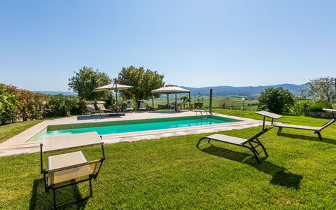 Metallo: L'Eau, Plante, Ciel, Meubles, Piscine, Arbre, Table, Mobilier De Jardin, Ombre, Paysage Naturel