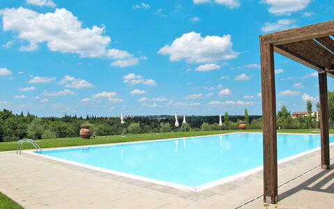 Casa Fitzy: Piscine, Propriété, Loisir, Immobilier, Maison, Bâtiment, Ciel, Vacances, Ombre, Recours
