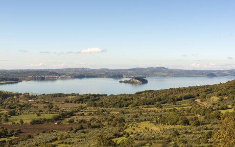 Casa Bruna: Ressources En Eau, L'Eau, Plan D'Eau, Environnement Naturel, Paysage Naturel, Horizon, Écorégion, Paysage, Banque, Montagnes