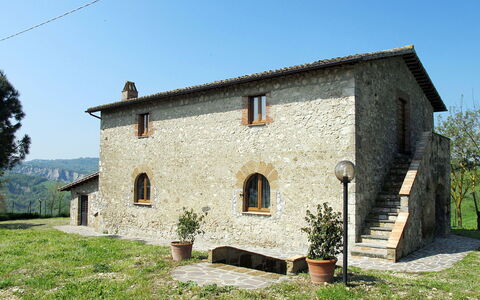 Sociano: Propriété, Maison, Bâtiment, Ferme, Zone Rurale, Chalet, Immobilier, Domicile, Lot Terre, Façade