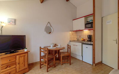 Les Mathes 100