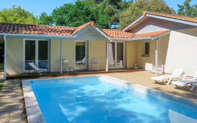 Lacanau 733: Propriété, Maison, Domicile, Piscine, Immobilier, Bâtiment, Zone Résidentielle, Villa, Vacances, Biens