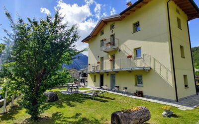 Andrea 615.4: Nuage, Ciel, Montagne, Propriété, Plante, La Nature, Pot De Fleur, Bâtiment, Paysage Naturel, Montagnes