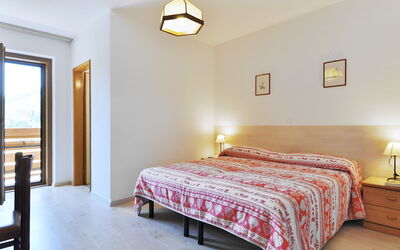 Logement:&nbsp;El Ladinia 703.2
