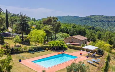 Castelnuovo Val Cecina 651: Biens, Eco Hôtel, Hacienda, Ferme, Plantation, Villa, Recours, Piscine, Village De Montagne