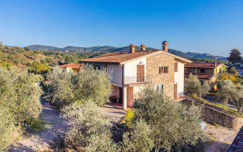 Gaiole in Chianti 649: Ciel, Plante, Fenêtre, Bâtiment, Arbre, Maison, Zone Résidentielle, Paysage Naturel, Immobilier, Paysage