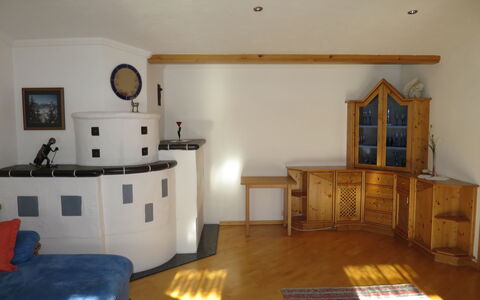 Liftblick: Meubles, Propriété, Cadre, Bois, Design Intérieur, Canapé, Maison, Éclairage, Bâtiment, Salon