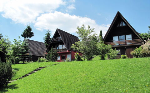 Illmensee 611: Nuage, Plante, Ciel, Bâtiment, Vert, Paysage Naturel, Arbre, Maison, Lot Terre, Végétation