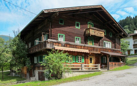 Geislerhütte: Nuage, Plante, Ciel, Bâtiment, Fenêtre, Bois, Arbre, Maison, Chalet, Quartier