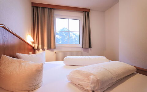 Kappl 807: Chambre, Lit, Drap De Lit, Literie, Cadre De Lit, Matelas, L'Hiver, Gelé, Dur, Linge