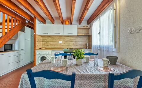Logement:&nbsp;Les Cracks - les As 100.10