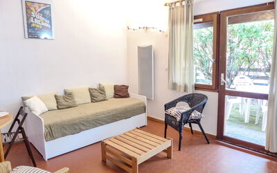 Logement:&nbsp;Les Cracks - les As 100.9