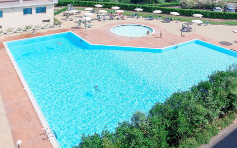 San Vincenzo 651: Piscine, Recours, Loisir, Thermes, Hôtel, Ville Resort, Eco Hôtel, Mobilier De Jardin, Hacienda, Villa