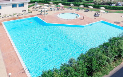 San Vincenzo 651: Piscine, Recours, Loisir, Thermes, Hôtel, Ville Resort, Eco Hôtel, Mobilier De Jardin, Hacienda, Villa