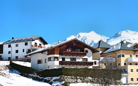 Kappl 821: Neige, Zone Résidentielle, Village De Montagne, Propriété, L'Hiver, Maison, Domicile, Montagne, Ville, Ciel