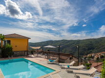 Logement:&nbsp;Giallo (Ptb152) 665.3