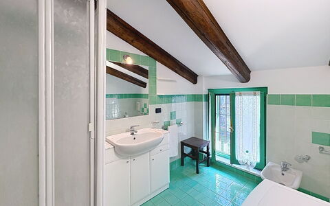 Il Ghiro: Sol, Plafond, Design Intérieur, Sol, Luminaire Plomberie, Pièce, Porte, Appartement, Plomberie, Salle De Bains