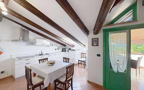Il Ghiro: Design Intérieur, Sol, Bois, Plafond, Meubles, Sol, Pièce, Cuisine, Appartement, Domicile
