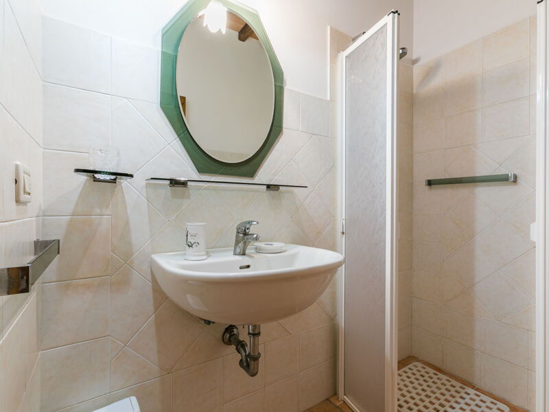 Logement:&nbsp;Bianco 649.4