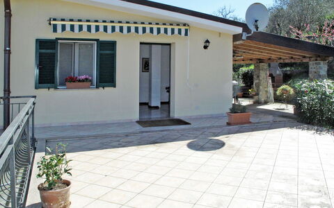 Casa Carola (Imp269): Appartement, Balcon, Condominium, Clôture, Mobilier De Jardin