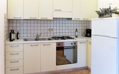 Vaniglia 649.3: Cuisine, Cabinetry, Pièce, Meubles, Propriété, Comptoir, Principaux Appliance, Cuisinière, Design Intérieur, Tuile