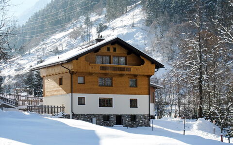 Schragl: Neige, L'Hiver, Propriété, Maison, Montagne, Ciel, Arbre, Domicile, Architecture, Alpes