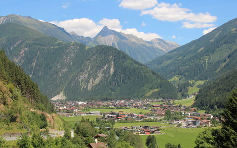Schragl: Montagne, Nuage, Ciel, Écorégion, Paysage Naturel, Montagnes, Végétation, Herbe, Prairie, Arbre