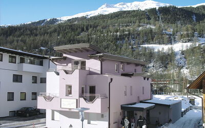 Sölden 730: Ciel, Montagne, Bâtiment, Fenêtre, Neige, Maison, Pente, Arbre, Paysage, Montagnes Relief