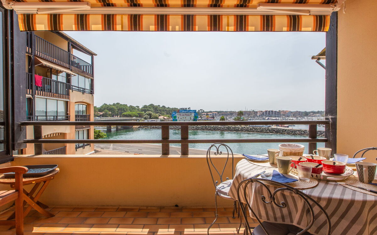 Logement:&nbsp;Les Terrasses Notre Dame du Port 900.8