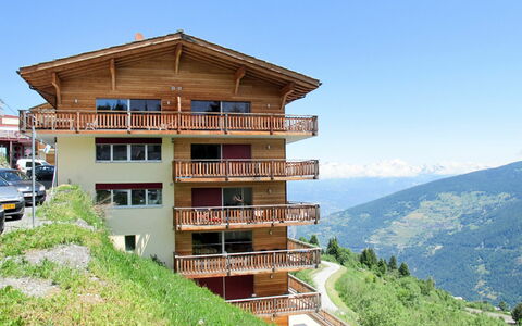 Thyon-Les Collons 630: Propriété, Bâtiment, Maison, Station De Montagne, Architecture, Immobilier, Appartement, Montagne, Chaîne De Montagnes, Domicile