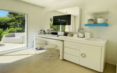 Logement:&nbsp;House Boat Small 733.2