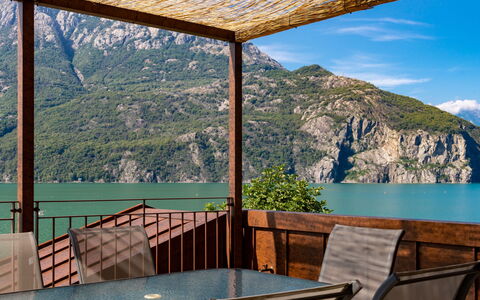 Brezza di Lago: L'Eau, Ciel, Jour, Propriété, Montagne, Nuage, La Nature, Ombre, Bleu Azur, Bleu