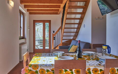 Residenza la Sassicaia: Meubles, Propriété, Cadre, Bleu Azur, Bois, Éclairage, Design Intérieur, Confort, Sol, Sol