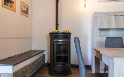 Cipresso: Propriété, Cadre, Appareil De Cuisine, Bois, Le Fourneau, Cuisinière, Électroménager, Design Intérieur, Cuisine, Sol