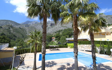 Terrazas de Altea: Plante, Bâtiment, Ciel, Jour, Propriété, Fenêtre, Arbre, Design Urbain, Quartier, Condominium